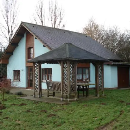Chalet Chalet Et Etang Du Roua Hannut