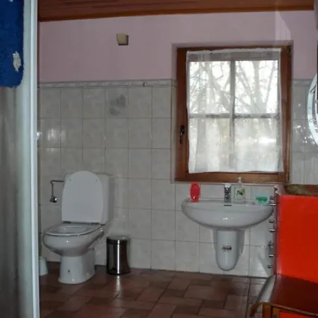 Chalet Et Etang Du Roua Horská chata *